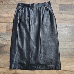 Anne Klein II Black Faux Leather Pockets Midi Skirt Size 6 Mob Wife Old Money